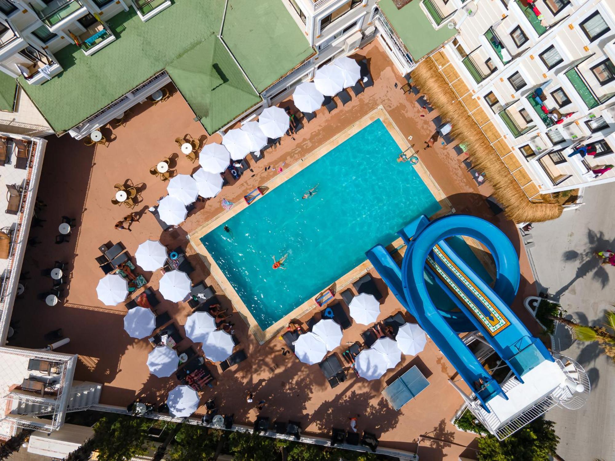 Sun Fire Beach Hotel 阿拉尼亚 外观 照片