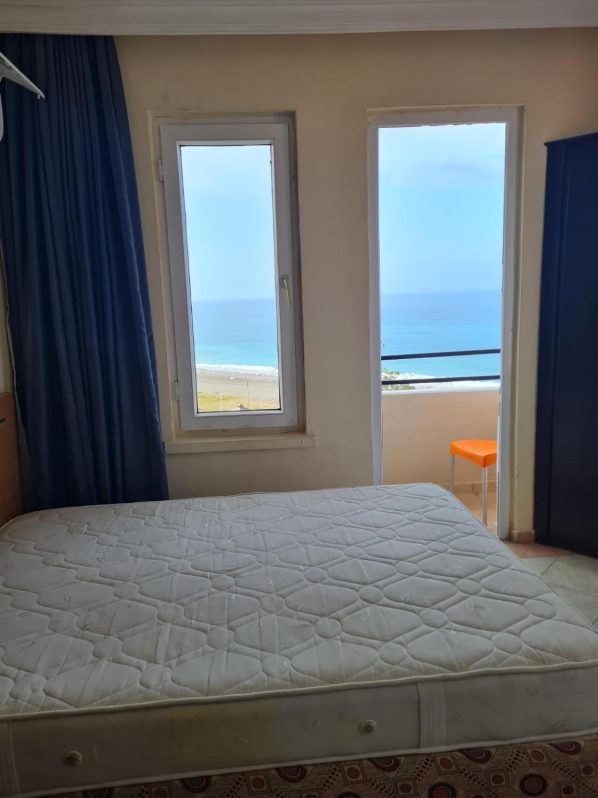 Sun Fire Beach Hotel 阿拉尼亚 外观 照片