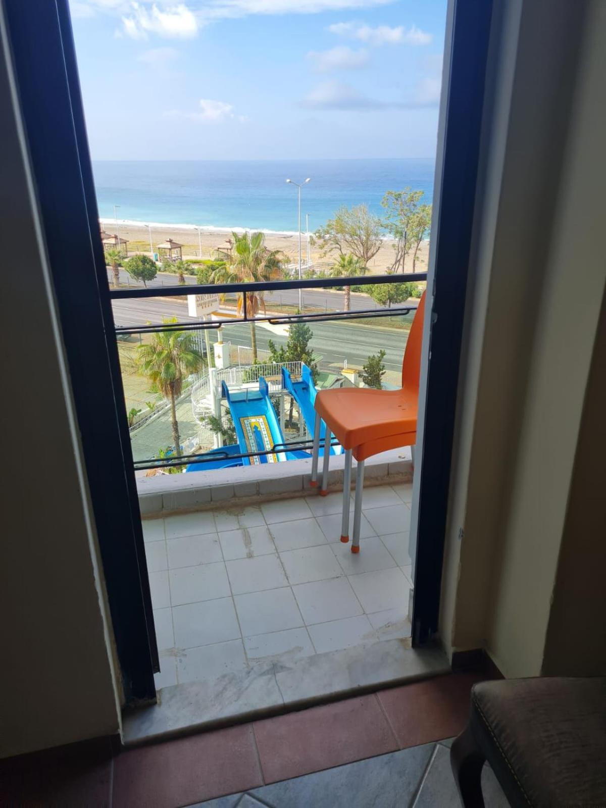 Sun Fire Beach Hotel 阿拉尼亚 外观 照片
